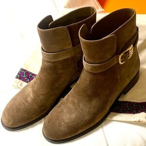Tory Burch Brooke Ankle suede boots SIZE 9 NEW-River Rock 037-suede